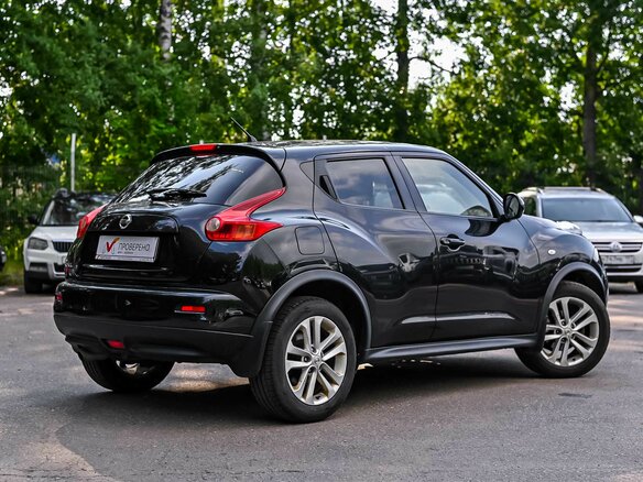 2011 Nissan Juke I, чёрный - вид 1