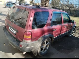 2001 Ford Maverick III, красный, 125000 рублей, вид 3
