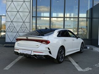 2021 Kia K5 III, белый, 2699000 рублей, вид 5