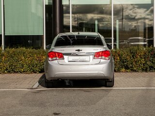 2011 Chevrolet Cruze I, серебристый, 650000 рублей, вид 4
