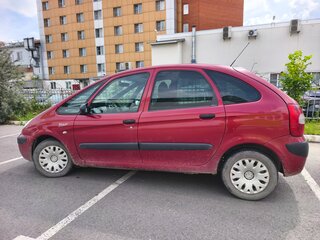 2006 Citroen Xsara Picasso, красный, 279000 рублей, вид 4