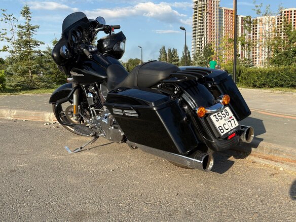 2011 Harley-Davidson Street Glide, чёрный, 1050000 рублей