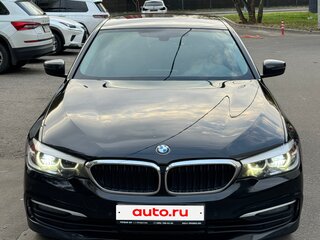 2019 BMW 5 серии 520d VII (G30/G31/G38), чёрный, 3200000 рублей, вид 4