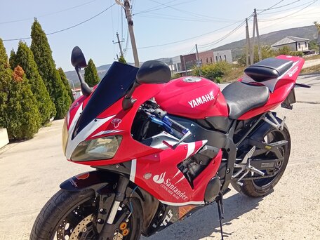 2003 Yamaha YZF-R1, красный, 487000 рублей, вид 4
