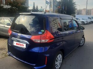 2018 Honda Freed+ II, синий, 1500000 рублей, вид 3