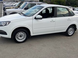 2024 Lada (ВАЗ) Granta I Рестайлинг, белый, 796000 рублей, вид 3