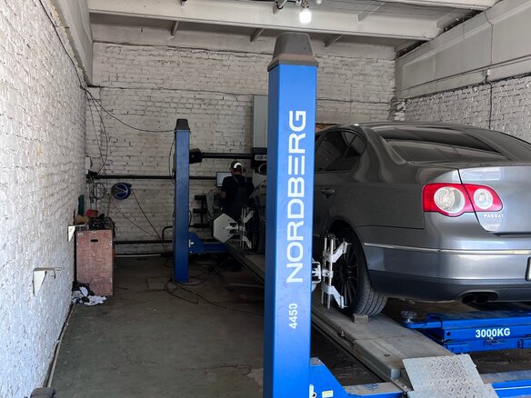 2005 Volkswagen Passat B6, серый, 660000 рублей - вид 27
