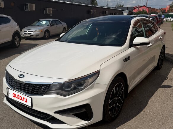 2018 Kia Optima IV Рестайлинг, белый - вид 1