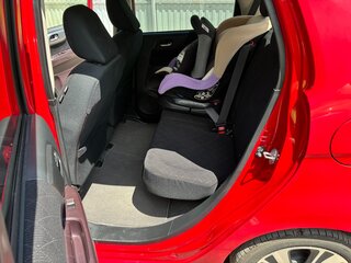 2014 Honda N-One I, красный, 730000 рублей, вид 4