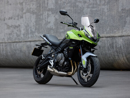 2026 Triumph Tiger Sport 660, зелёный, 1250000 рублей, вид 1