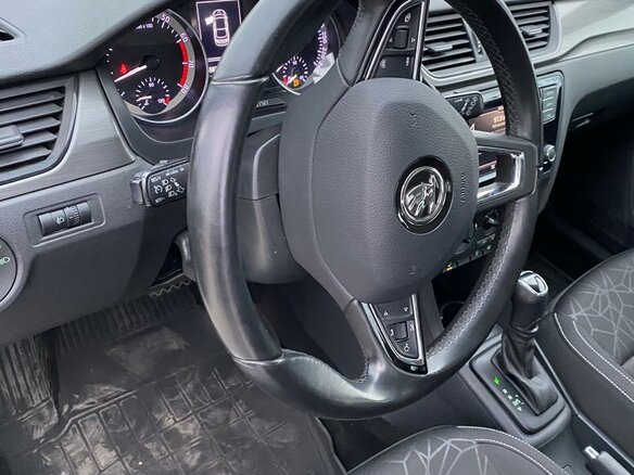 2019 Skoda Rapid I Рестайлинг, белый, 1330000 рублей - вид 6