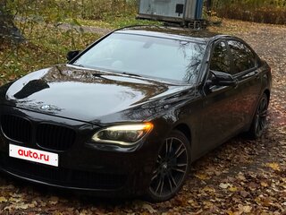 2013 BMW 7 серии 740d xDrive V (F01/F02/F04) Рестайлинг, чёрный, 1960000 рублей, вид 1