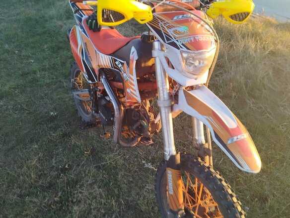 2025 BSE MX 125, оранжевый, 64999 рублей - вид 9