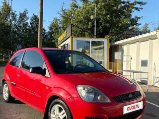 2006 Ford Fiesta Mk5, красный, 230000 рублей, вид 3