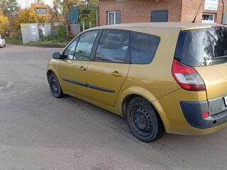 2005 Renault Scenic Grand II, жёлтый, 419000 рублей, вид 2