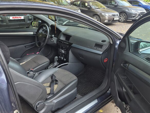 2008 Opel Astra GTC H Рестайлинг, синий, 520000 рублей - вид 8