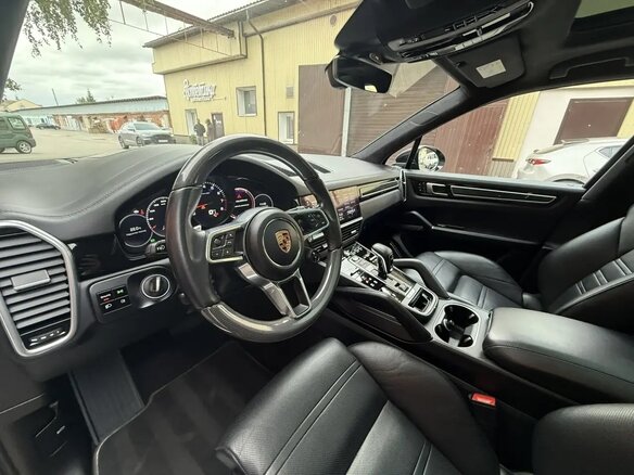 2019 Porsche Cayenne III, чёрный, 7000000 рублей - вид 15