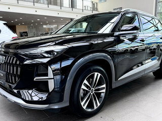 2023 Audi Q6 50 TFSI, чёрный, 7100000 рублей, вид 2