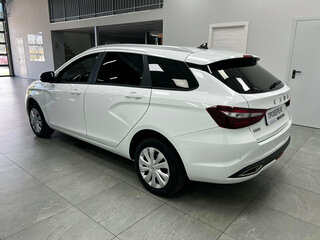 2023 Lada (ВАЗ) Vesta SW I Рестайлинг (NG), белый, 1150000 рублей, вид 4