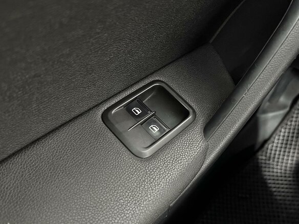 2014 Skoda Yeti I Рестайлинг, белый, 789900 рублей - вид 12