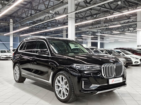 2019 BMW X7 40i I (G07), чёрный, 5999000 рублей, вид 2