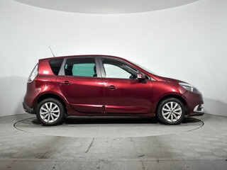 2013 Renault Scenic III Рестайлинг, красный, 699000 рублей, вид 5