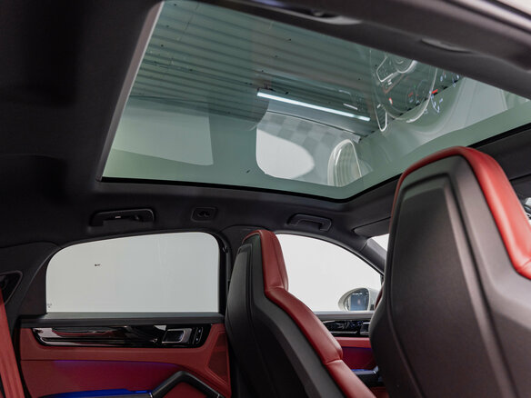 2021 Porsche Cayenne Coupé III, серый - вид 24
