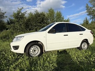 2014 Lada (ВАЗ) Granta I, белый, 530000 рублей, вид 2
