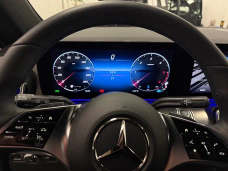 2024 Mercedes-Benz V-Класс Extra Long 300 d экстра длинный III (W447) Рестайлинг 2, чёрный, 14450000 рублей, вид 3