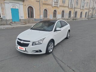 2012 Chevrolet Cruze I Рестайлинг, белый, 700000 рублей, вид 1