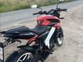 2021 Bajaj Pulsar NS 200, красный, 125000 рублей - вид 2