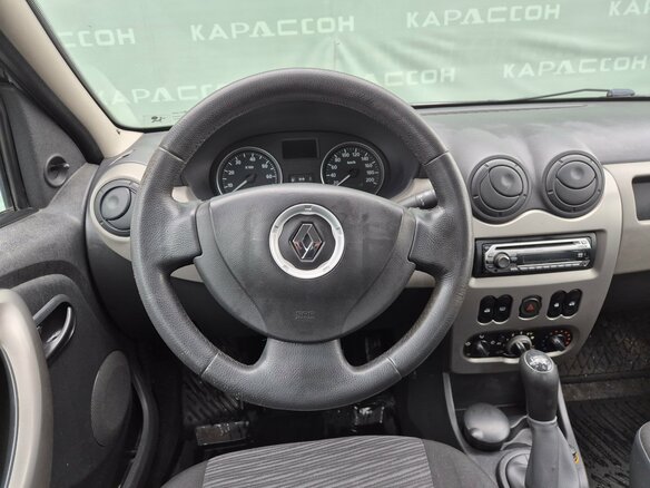 2010 Renault Logan I Рестайлинг, серый, 520000 рублей - вид 4