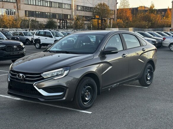 2026 Lada (ВАЗ) Vesta I Рестайлинг (NG), коричневый, 1755000 рублей