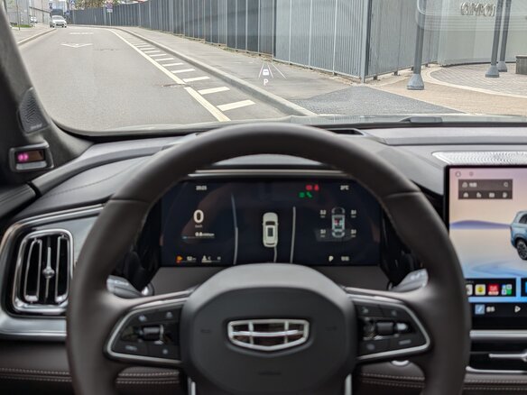 2026 Geely Monjaro (Xingyue L) I Рестайлинг 2 (China Market), серый, 3985000 рублей - вид 7