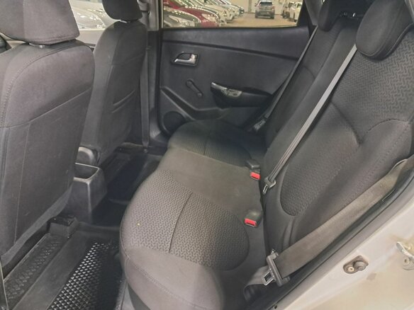 2012 Kia Rio III, серебристый, 555000 рублей - вид 11