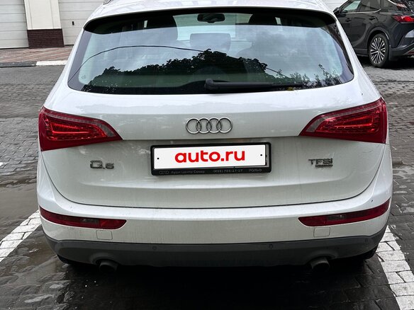 2012 Audi Q5 8tiptronic I (8R), белый, 1800000 рублей - вид 2