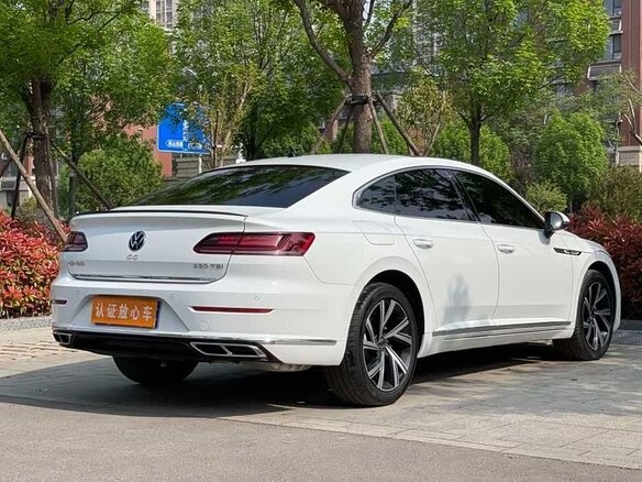 2025 Volkswagen Passat CC 330 TSI II Рестайлинг, серый, 2795533 рублей - вид 3