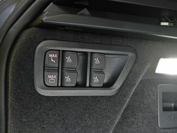 2023 BMW X7 40d I (G07) Рестайлинг, чёрный, 13800000 рублей - вид 26