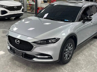2023 Mazda CX-4 I Рестайлинг, серебристый, 2100123 рублей, вид 2