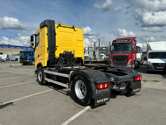 2019 Volvo FH, жёлтый, 4199000 рублей - вид 6