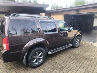 2013 Nissan Pathfinder III Рестайлинг, коричневый, 1800000 рублей, вид 4