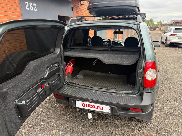 2011 Chevrolet Niva I Рестайлинг, зелёный, 510000 рублей - вид 25