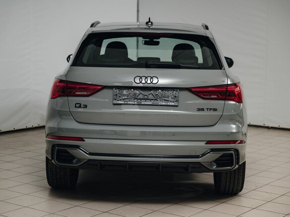 2026 Audi Q3 35 TFSI II (F3), серый, 4390000 рублей - вид 5