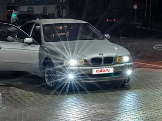 2001 BMW 5 серии 525i IV (E39) Рестайлинг, серебристый, 550000 рублей, вид 1
