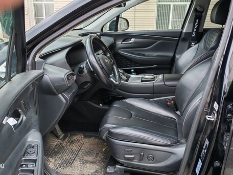 2021 Hyundai Santa Fe IV Рестайлинг, чёрный, 3500000 рублей, вид 4