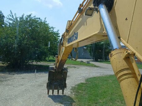 2009 Komatsu PC200-8, жёлтый, 3200000 рублей, вид 4