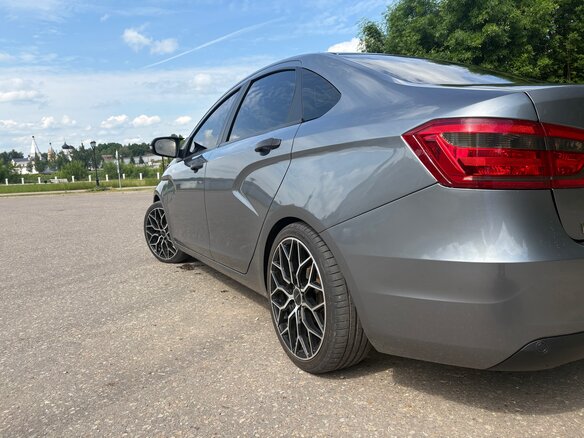 2019 Lada (ВАЗ) Vesta I, серый, 850000 рублей - вид 4