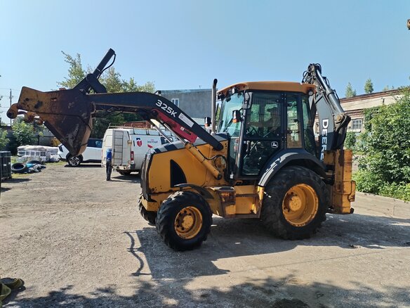 2012 John Deere 325K, жёлтый, 4250000 рублей - вид 3