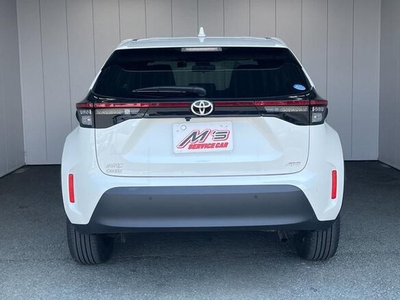 2022 Toyota Yaris Cross I, белый - вид 4