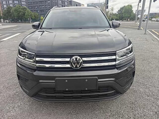 2023 Volkswagen Tharu I, коричневый, 1550000 рублей, вид 2